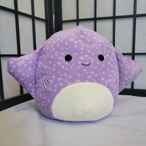 Squishmallows Aziza the Stingray
